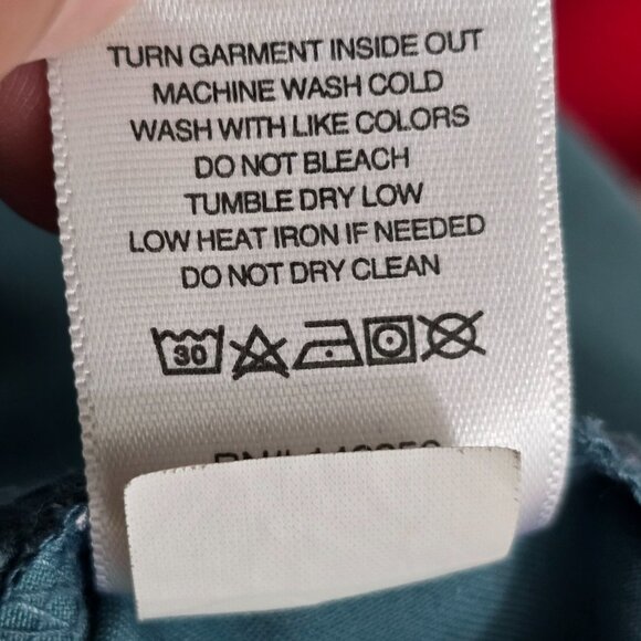 Figs Women Medium Medical Scrub Top Teal Blue V-Neck Short Sleeve Nurse Uniform - Picture 9 of 9